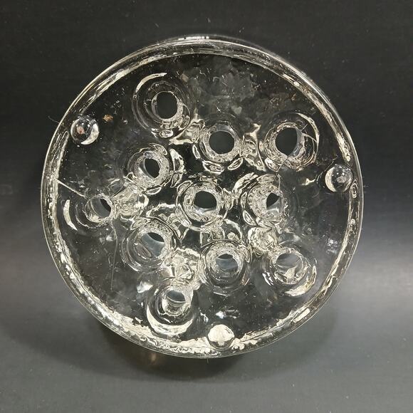 Vtg Round Clear Glass Flower Frog 3 Footed 11 Hole 3.25" Dia 1.5" Tall ?Crack? - Picture 4 of 8